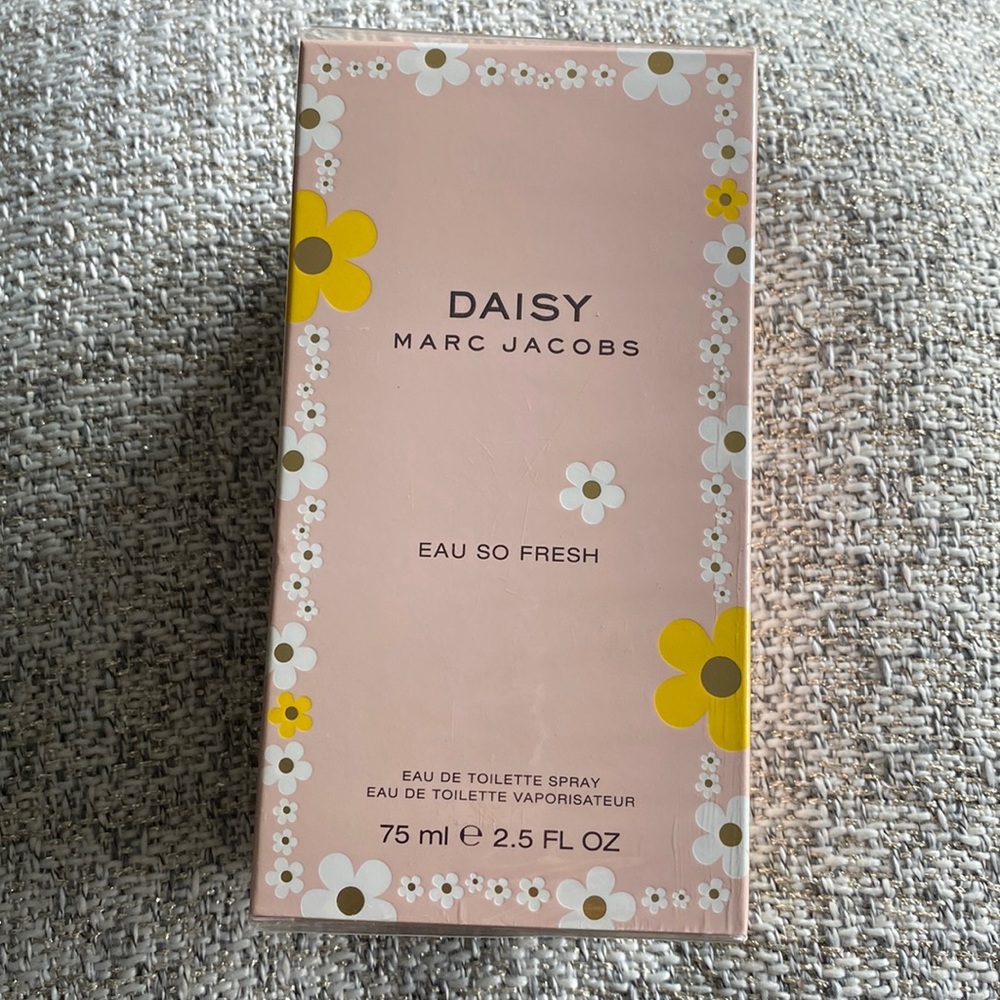 Marc Jacobs Eau So Fresh Daisy perfume